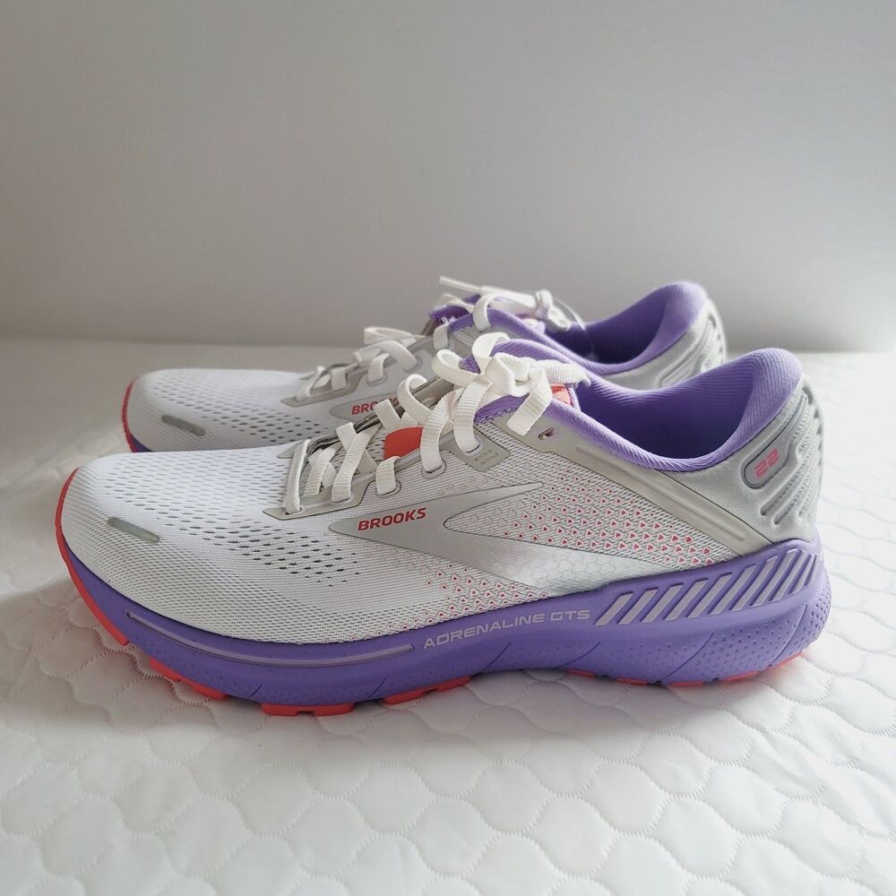 Brooks Adrenaline GTS 22 Womens Running Shoes Gray Purple Sneakers Size 11